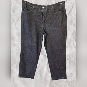 Lee Relaxed Straight Leg Jeans*
